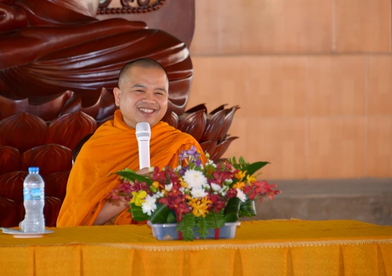 ĐĐ.Thích Giác Hoàng